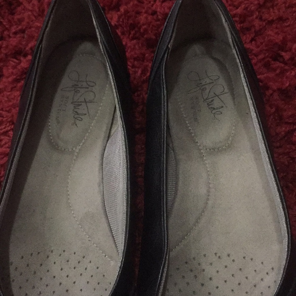 Black Flats - image 2